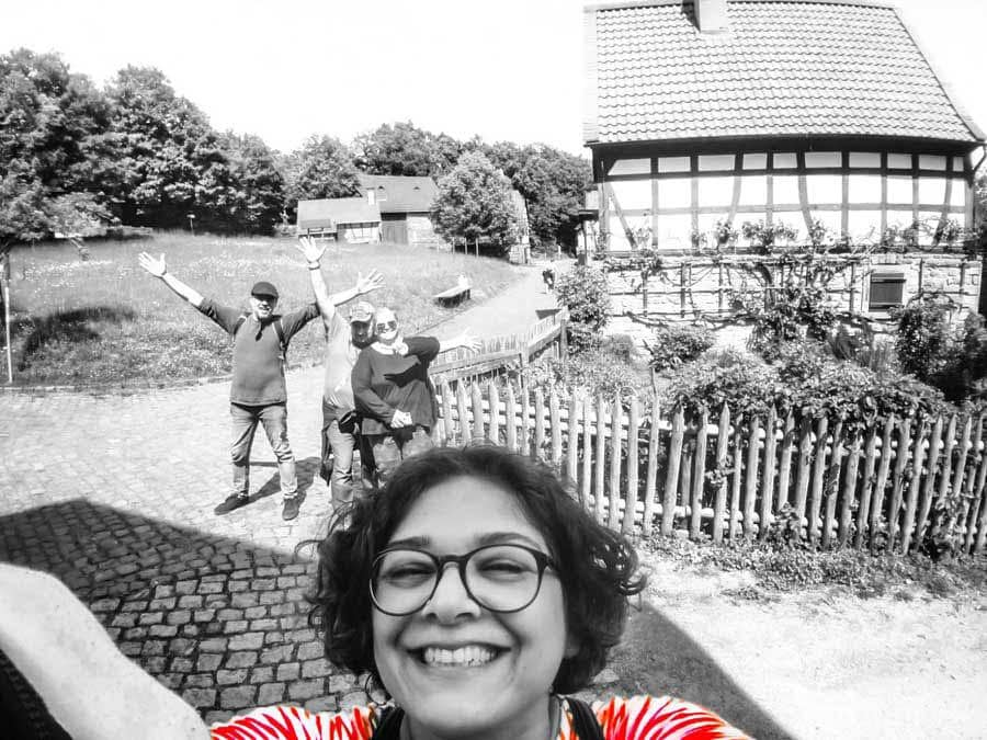 Bad Sobernheim Selfie mit Menschen im Hintergrund