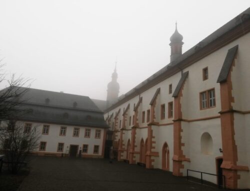 Kloster Eberbach: Spaziergang zwischen Mord und Mystik