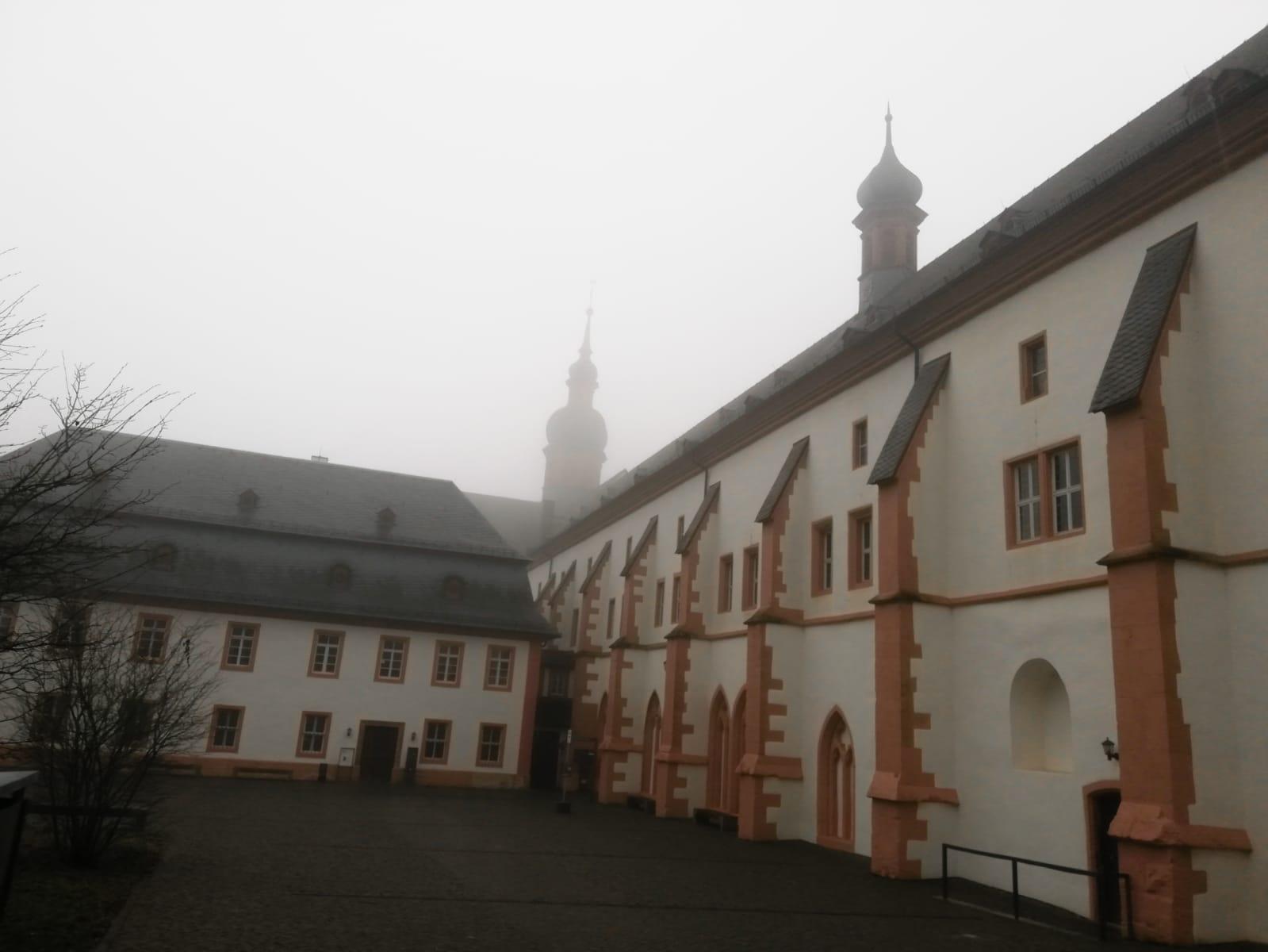 Kloster Eberbach: 8 Jahrhunderte, 7 Morde und 1 Drache